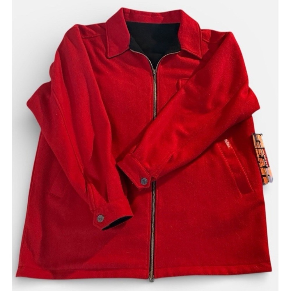 Marlboro Unlimited Gear Red/Black Reversible Full Zip Jacket Lined; Size Medium